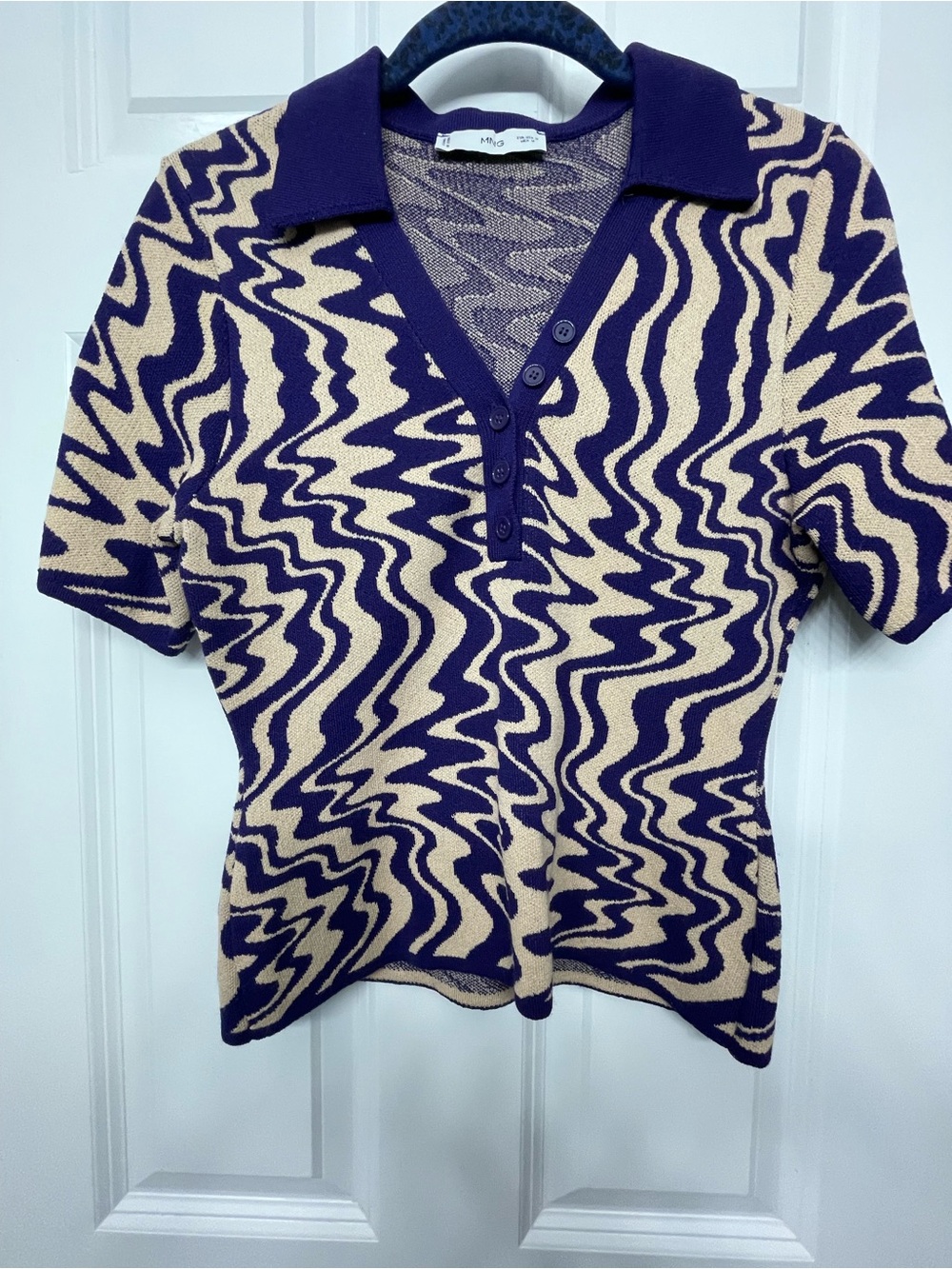 Mango Purple and Cream Short-Sleeve Psychedelic Polo Top size M
